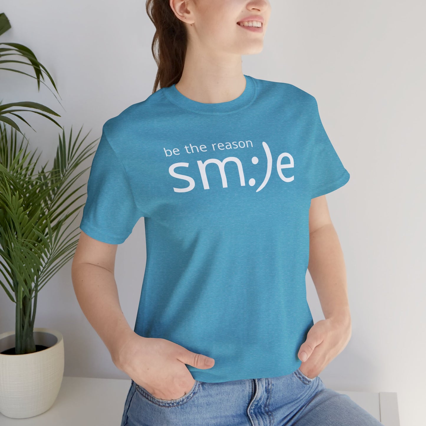 Be the Reason sm:)e T-Shirt | Inspirational Statement Tee | Trendy Unisex Streetwear
